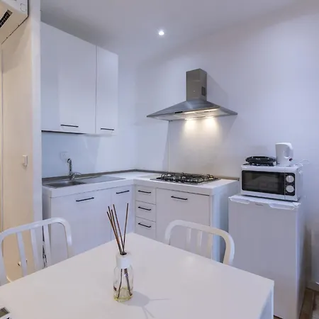 20 By Interhome بيت للعطل